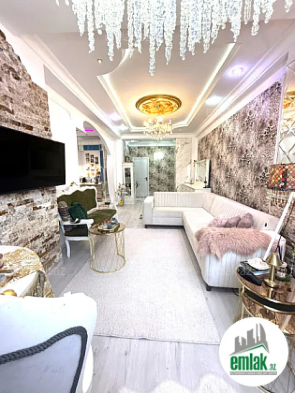 Satılır 3 otaqlı yeni tikili 90 m²