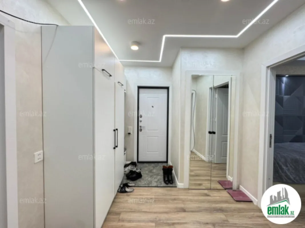 Satılır 3 otaqlı köhnə tikili 75 m²