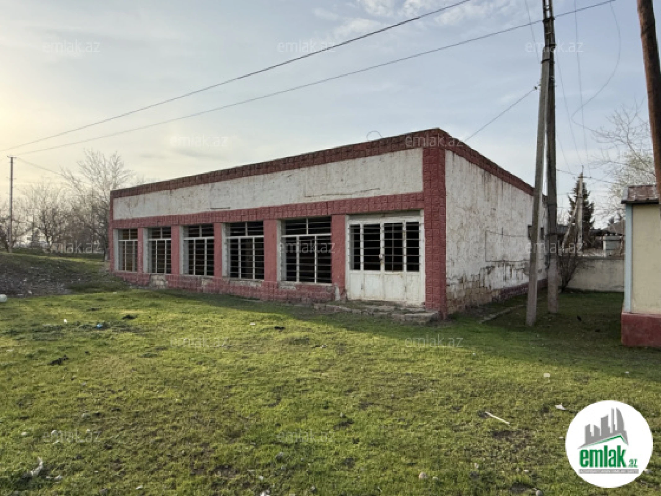 Satılır 2 otaqlı obyekt 250 m²