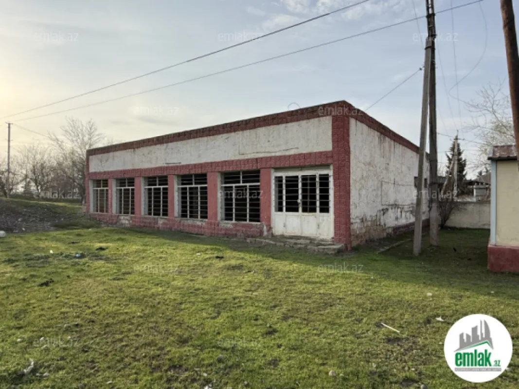Satılır 2 otaqlı obyekt 250 m²
