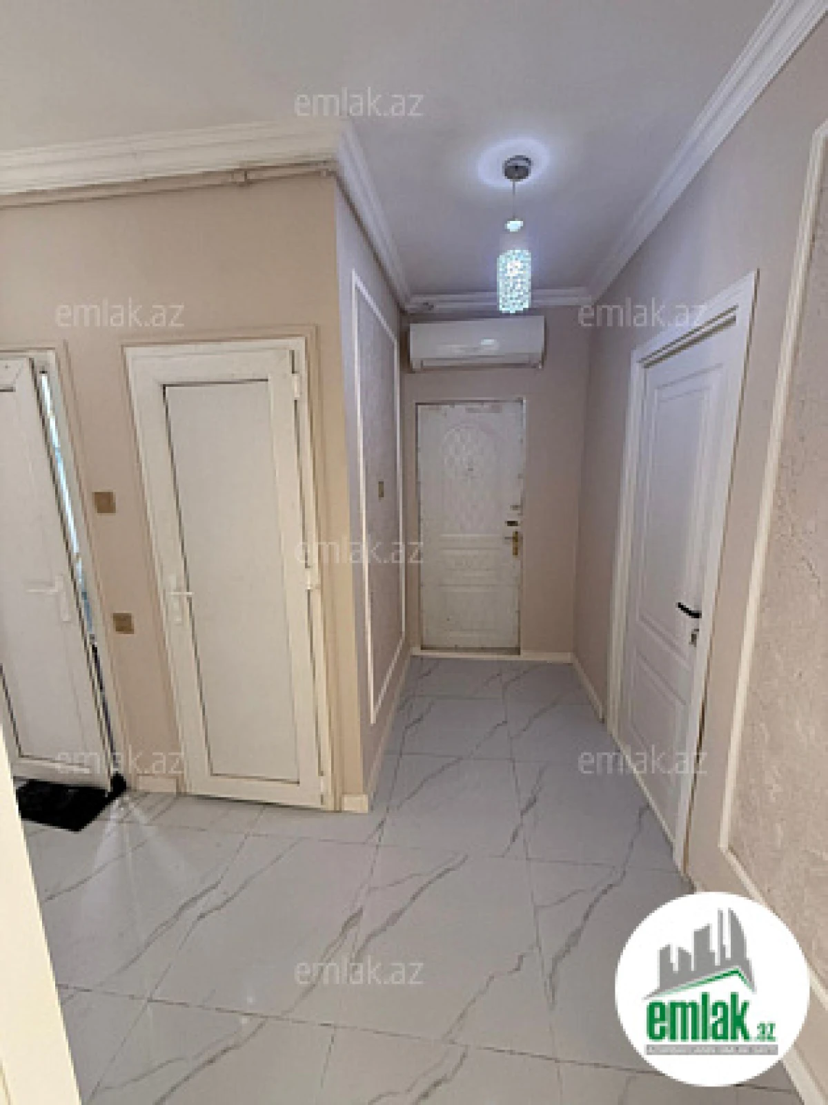 Satılır 3 otaqlı köhnə tikili 85 m²