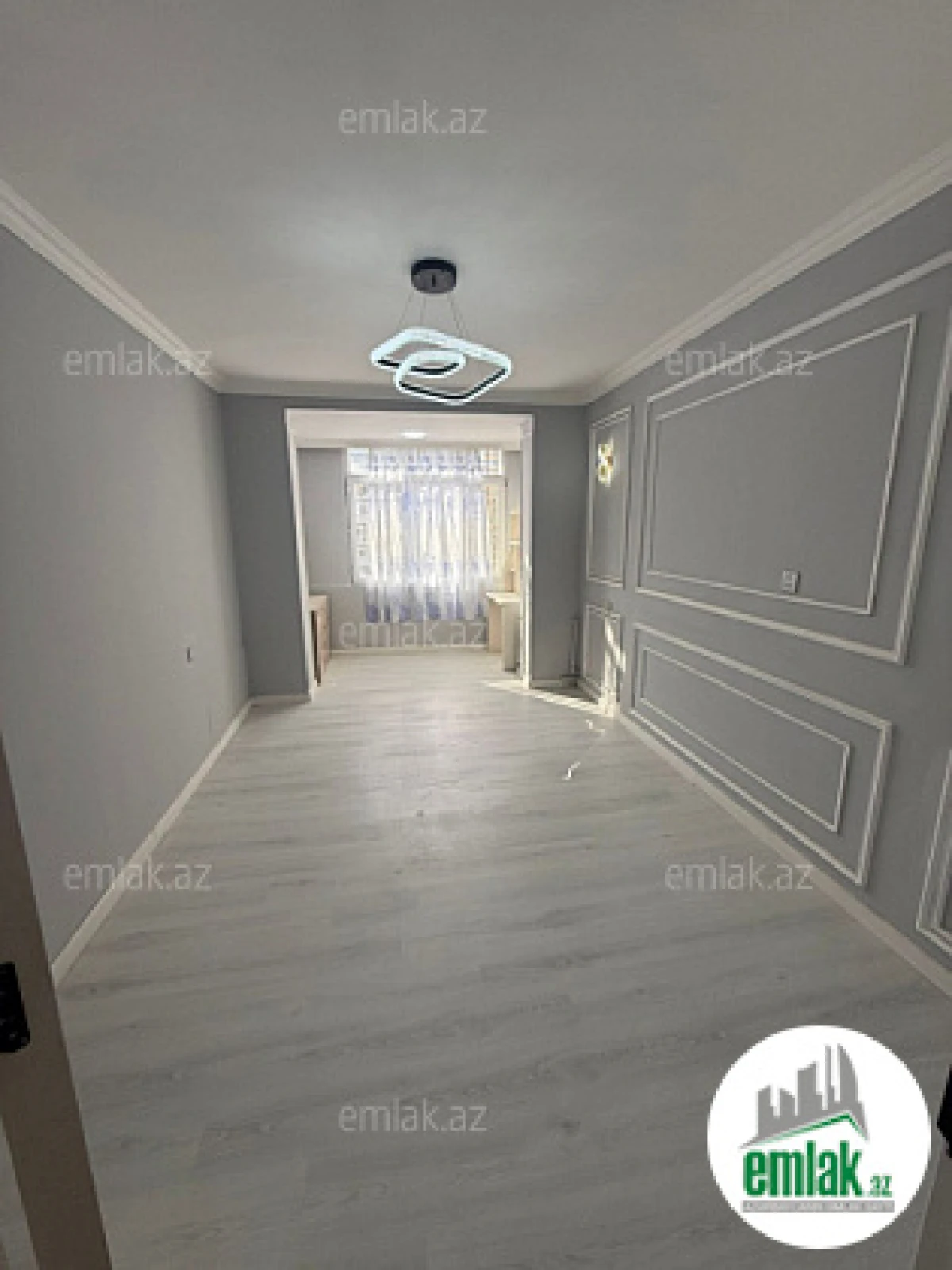 Satılır 3 otaqlı köhnə tikili 85 m²