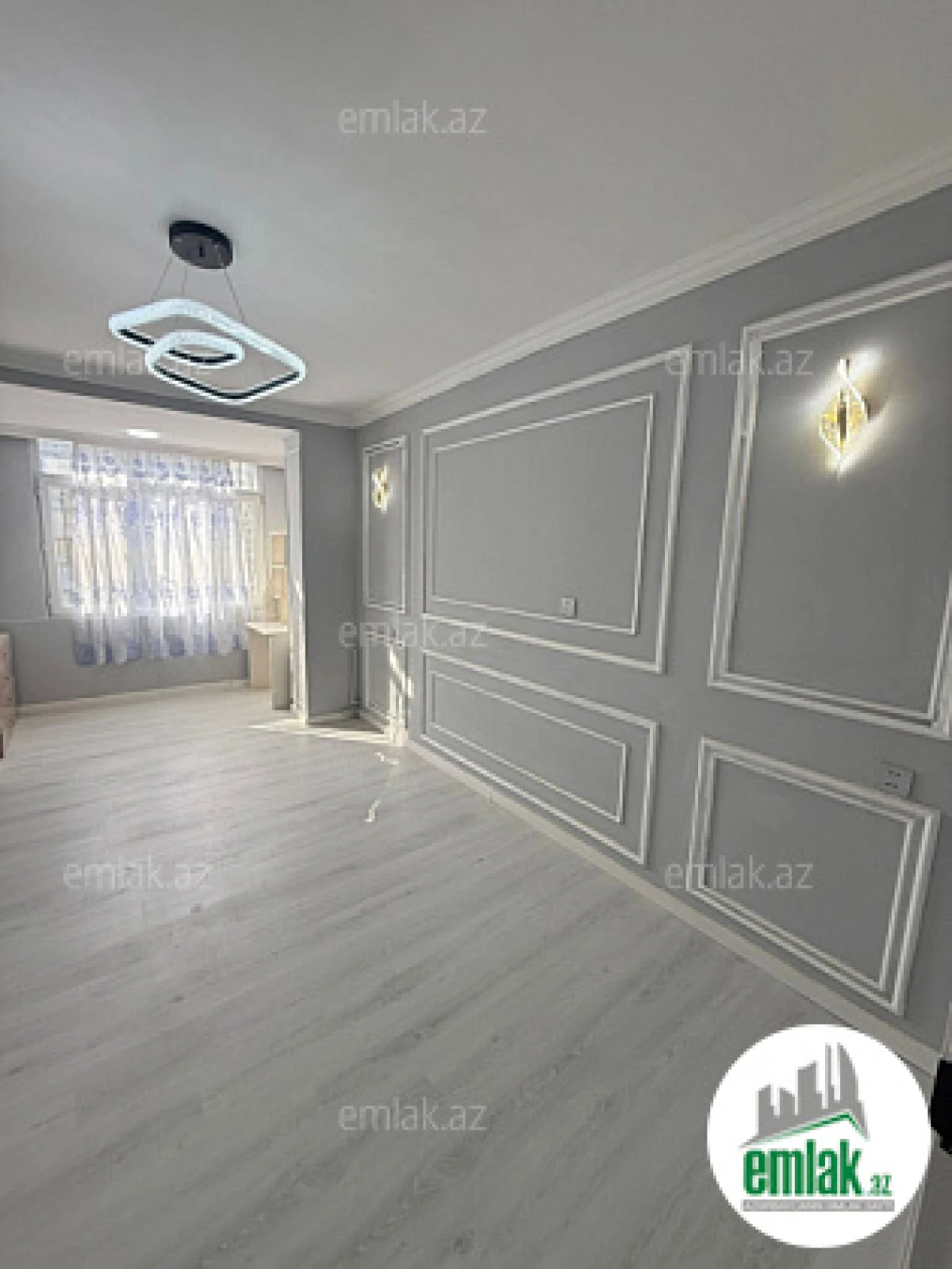 Satılır 3 otaqlı köhnə tikili 85 m²