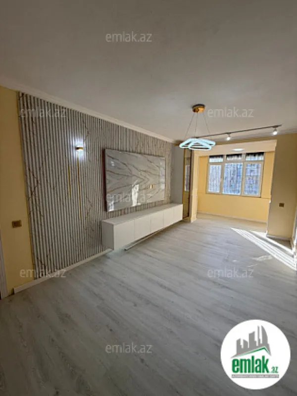 Satılır 3 otaqlı köhnə tikili 85 m²