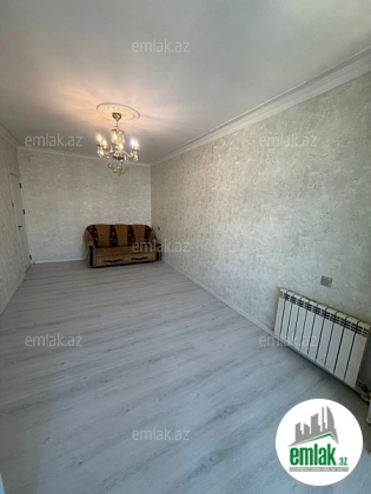 Satılır 3 otaqlı köhnə tikili 85 m²