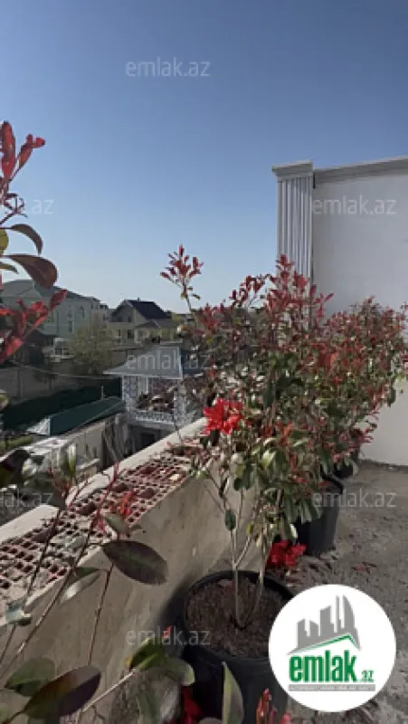 Satılır 4 otaqlı həyət evi 200 m²
