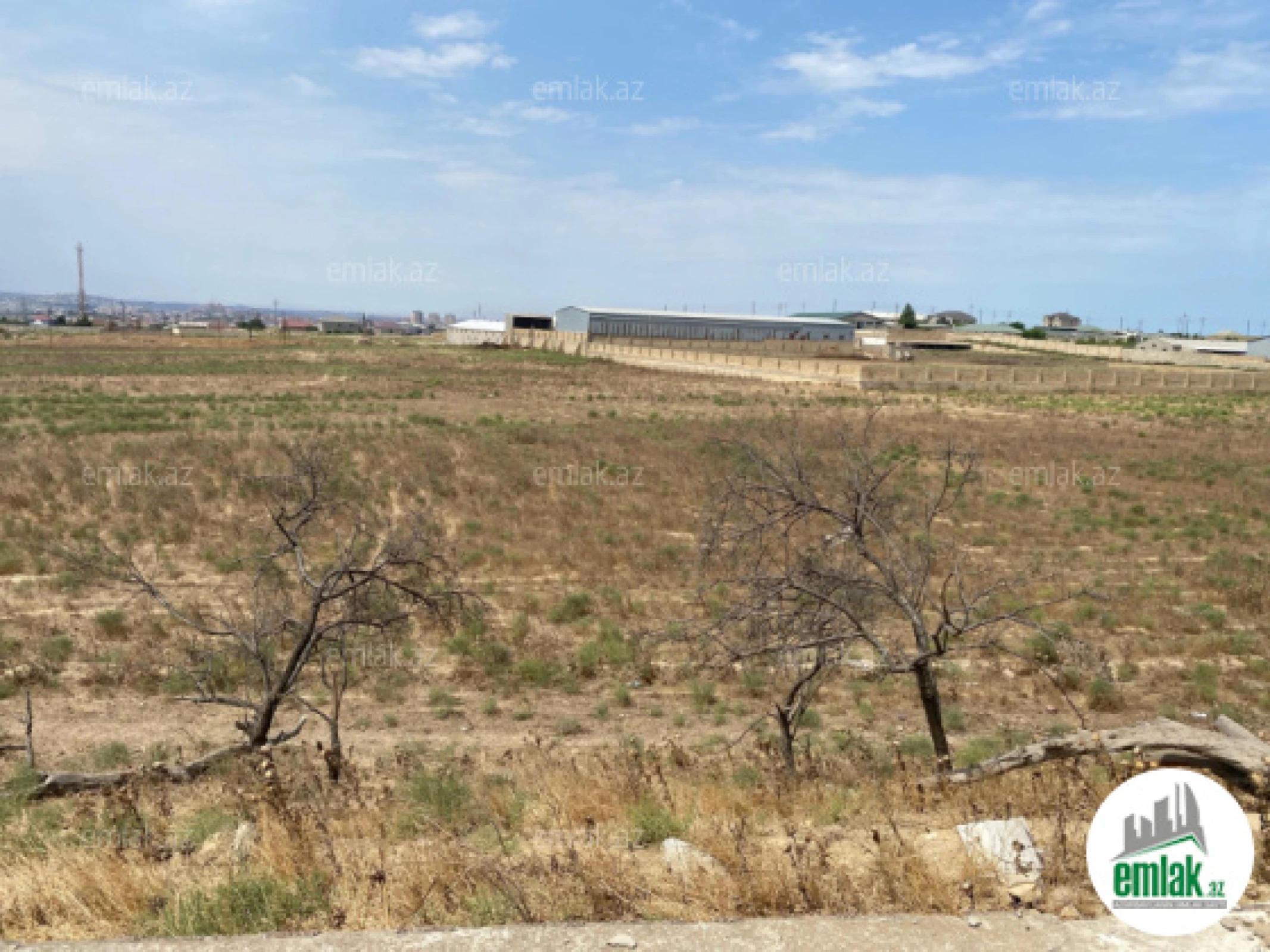Satılır torpaq sahəsi 250 m²