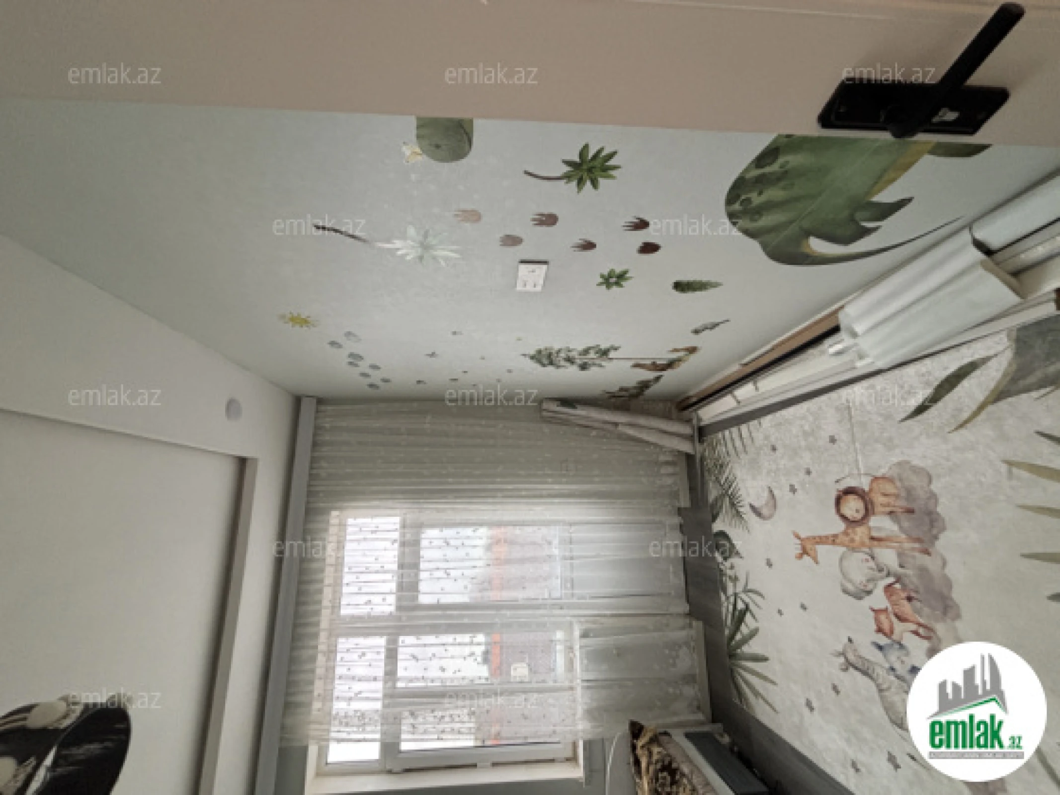 Satılır 3 otaqlı yeni tikili 75 m²