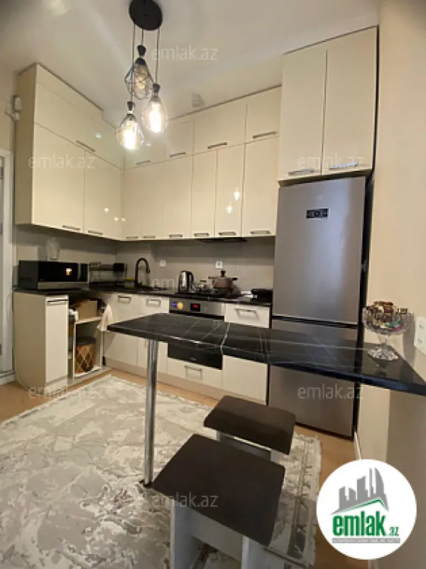 Satılır 2 otaqlı yeni tikili 53 m²