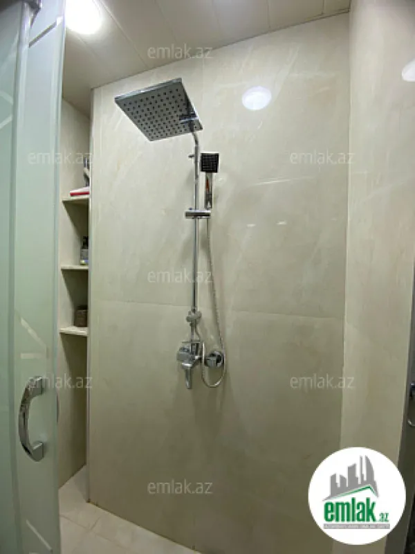 Satılır 2 otaqlı yeni tikili 53 m²