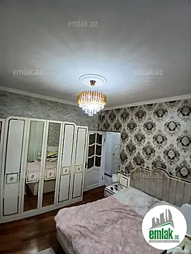 Satılır 4 otaqlı köhnə tikili 110 m²