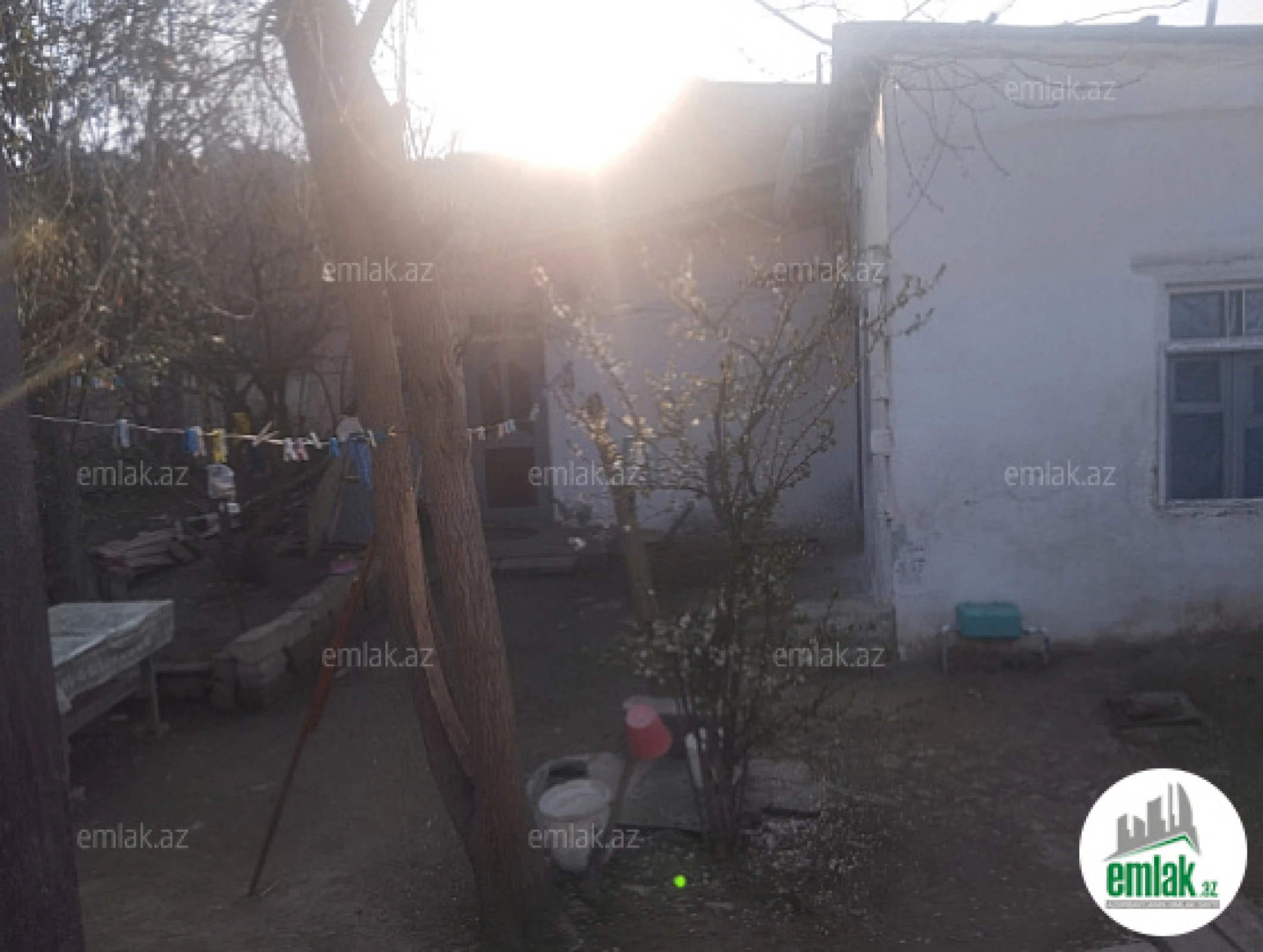 Satılır 3 otaqlı köhnə tikili 45 m²