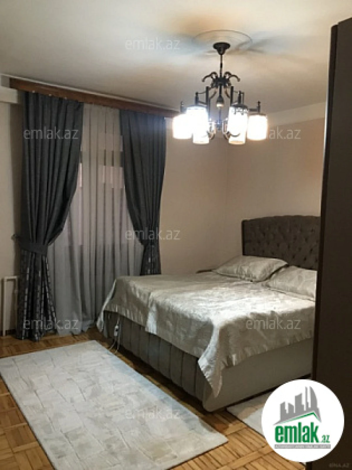 Satılır 3 otaqlı köhnə tikili 78 m²