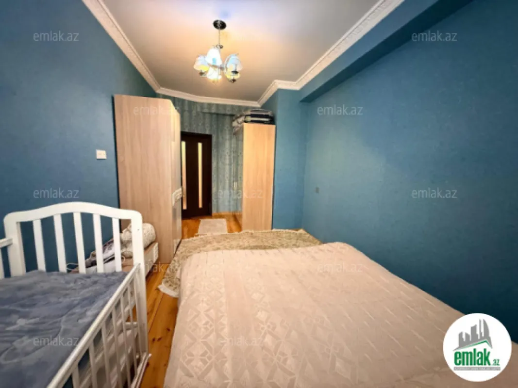 Satılır 2 otaqlı yeni tikili 72 m²