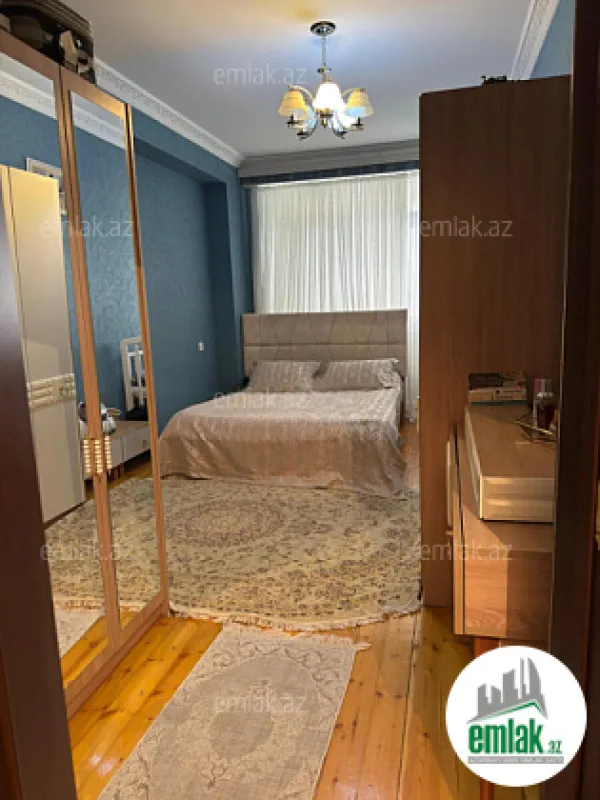 Satılır 2 otaqlı yeni tikili 72 m²