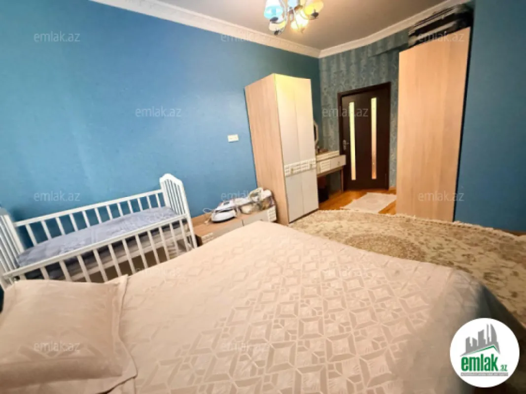 Satılır 2 otaqlı yeni tikili 72 m²