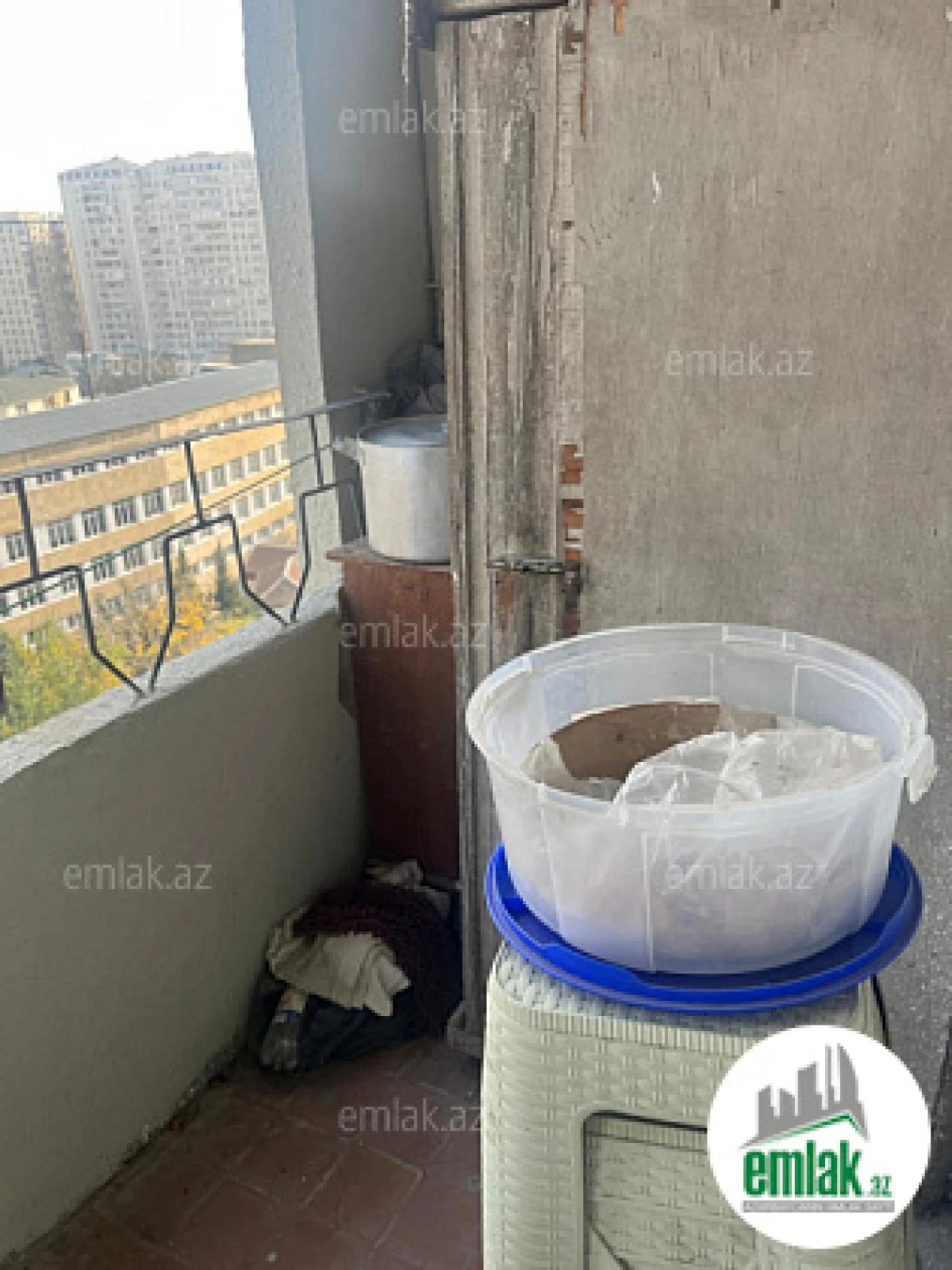 Satılır 3 otaqlı köhnə tikili 85 m²