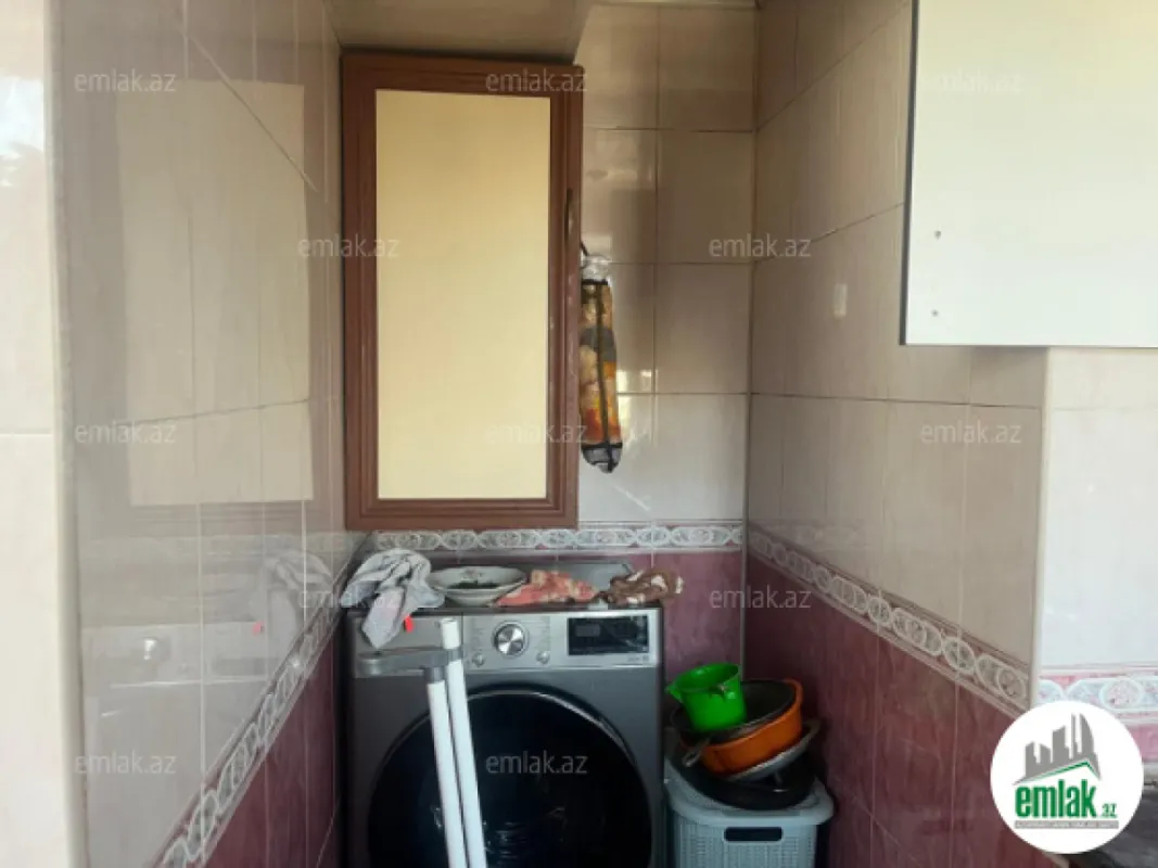 Satılır 3 otaqlı köhnə tikili 85 m²