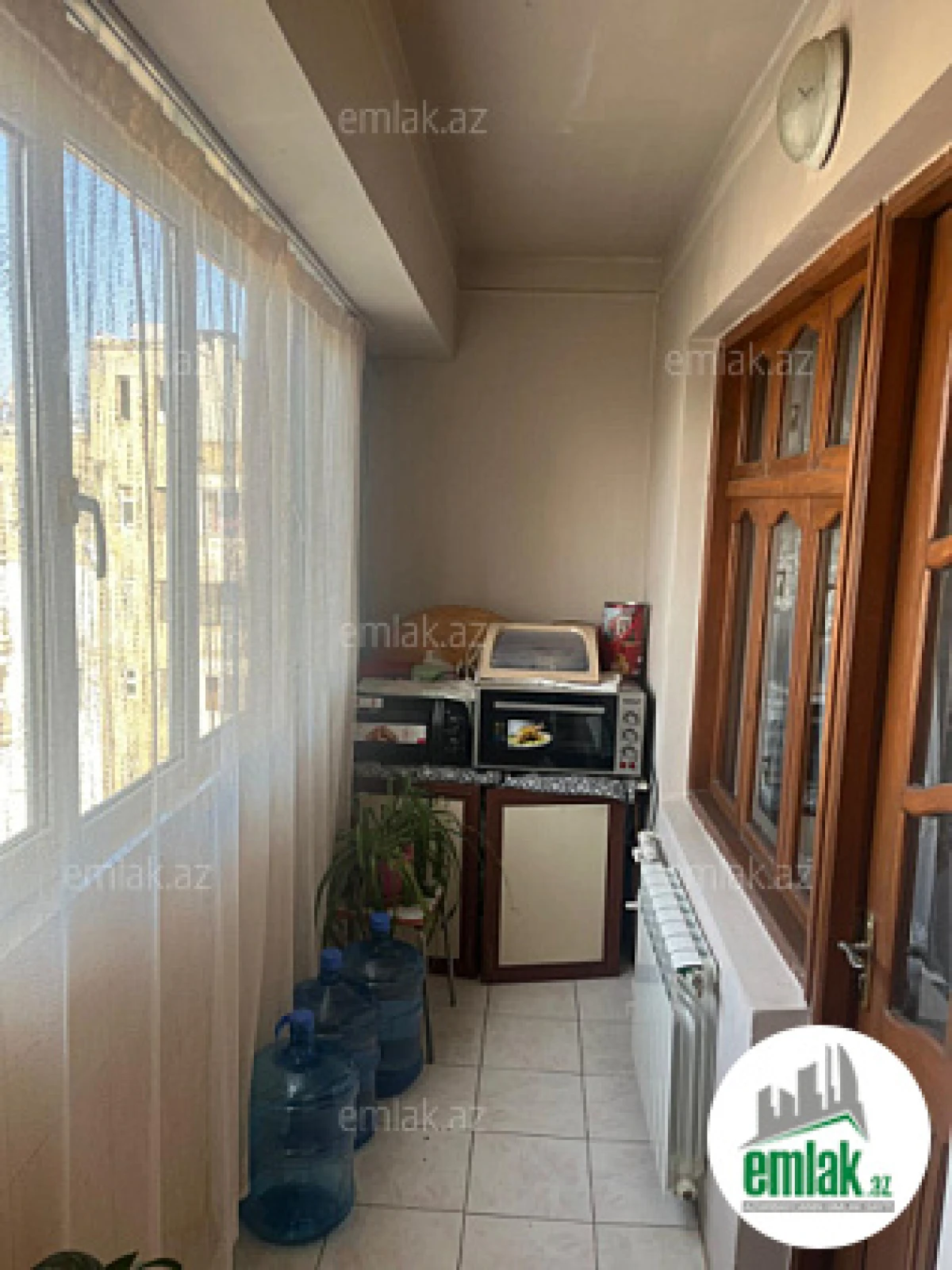 Satılır 3 otaqlı köhnə tikili 85 m²
