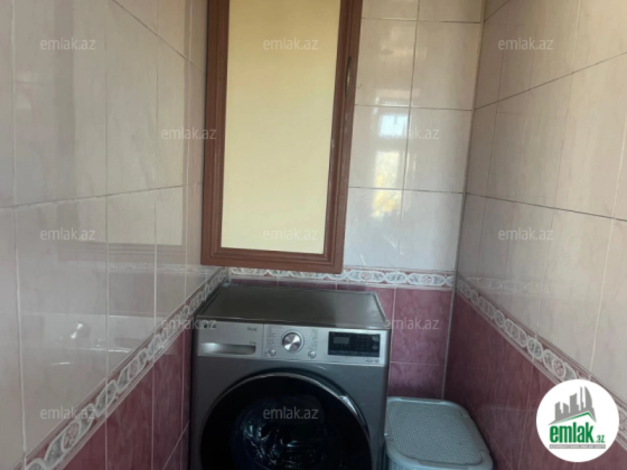 Satılır 3 otaqlı köhnə tikili 85 m²