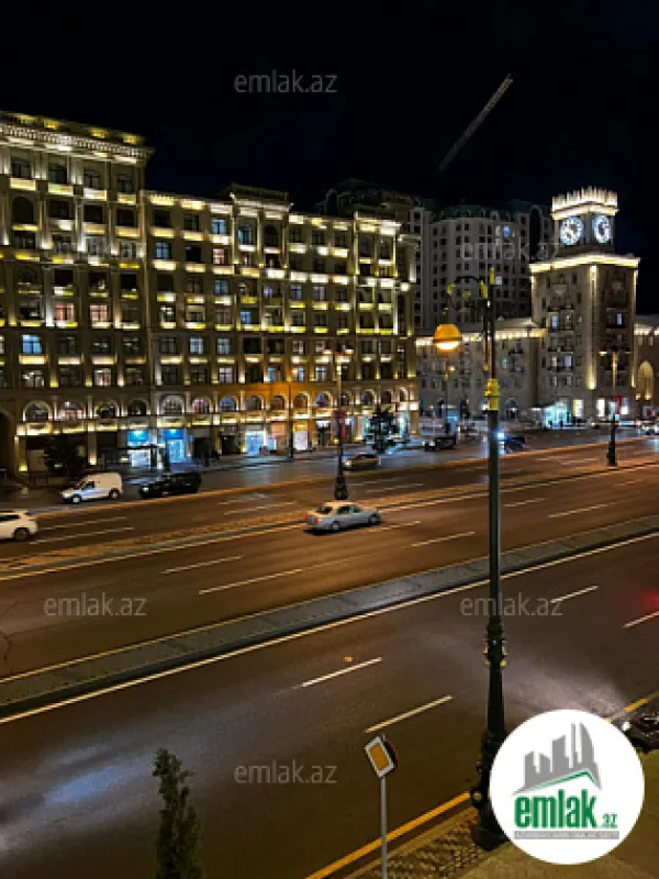 Satılır 3 otaqlı yeni tikili 100 m²