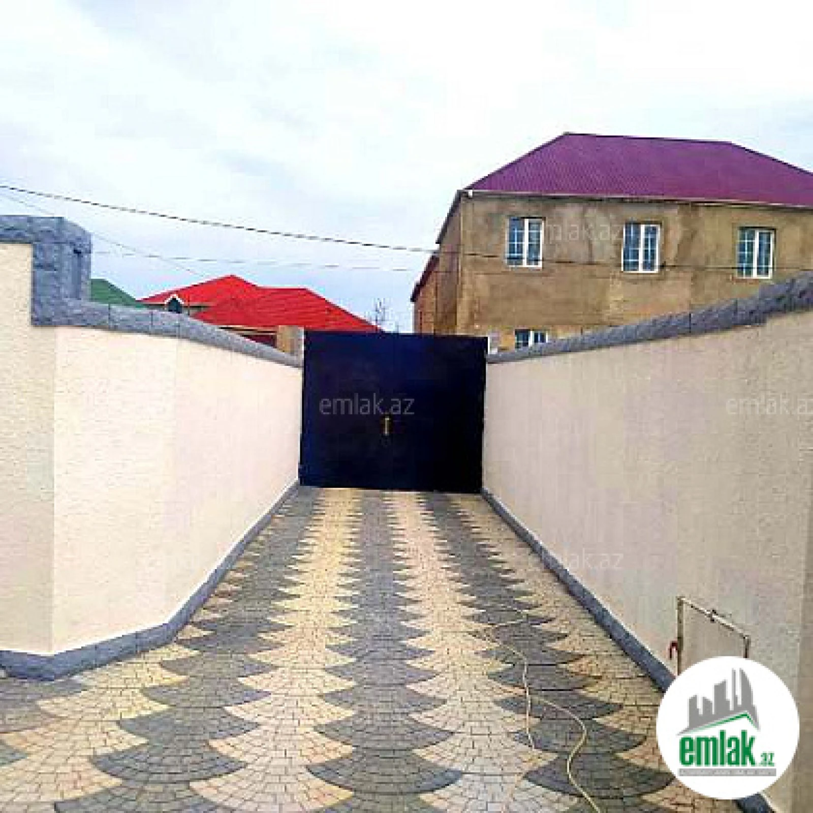 Satılır 3 otaqlı həyət evi 100 m²