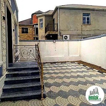 Satılır 3 otaqlı həyət evi 100 m²