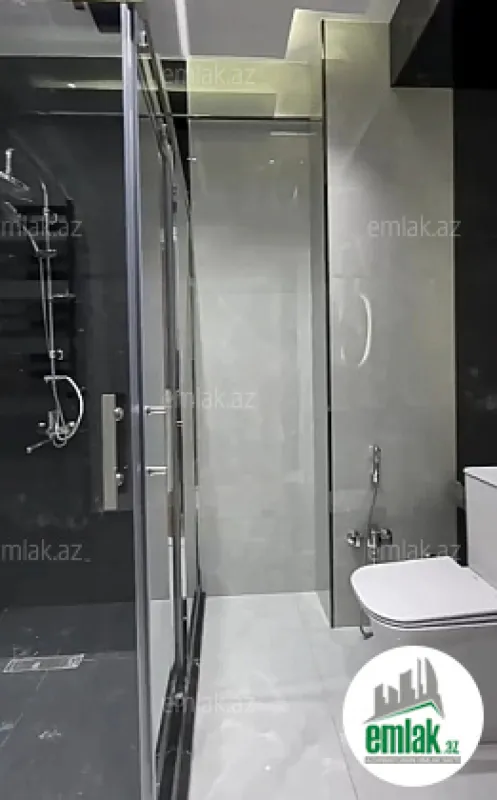 Satılır 3 otaqlı yeni tikili 137 m²