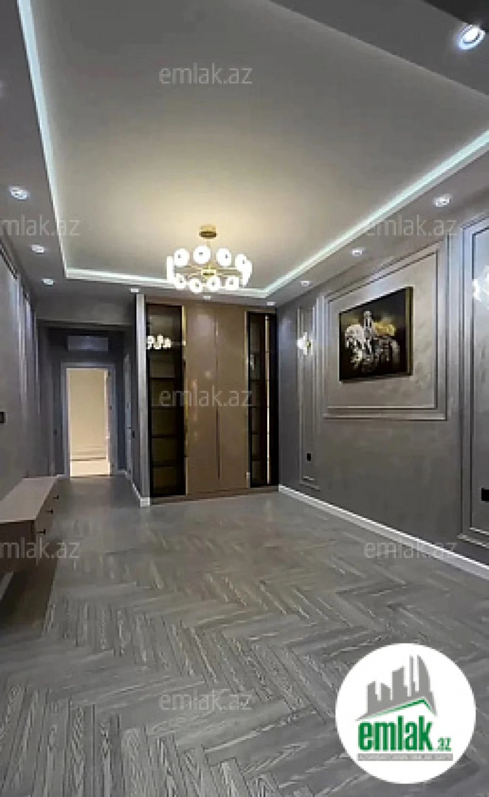 Satılır 3 otaqlı yeni tikili 137 m²