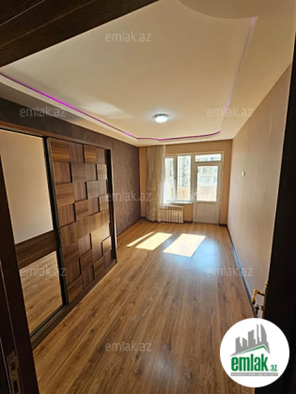 Satılır 3 otaqlı yeni tikili 100 m²