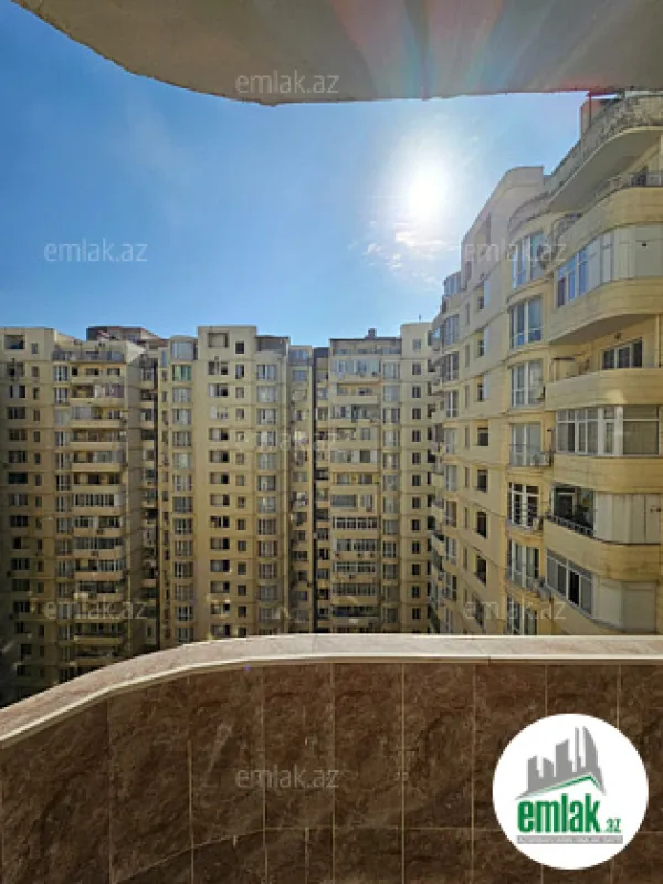 Satılır 3 otaqlı yeni tikili 100 m²