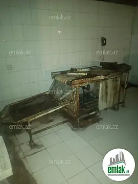 Satılır 6 otaqlı obyekt 200 m²