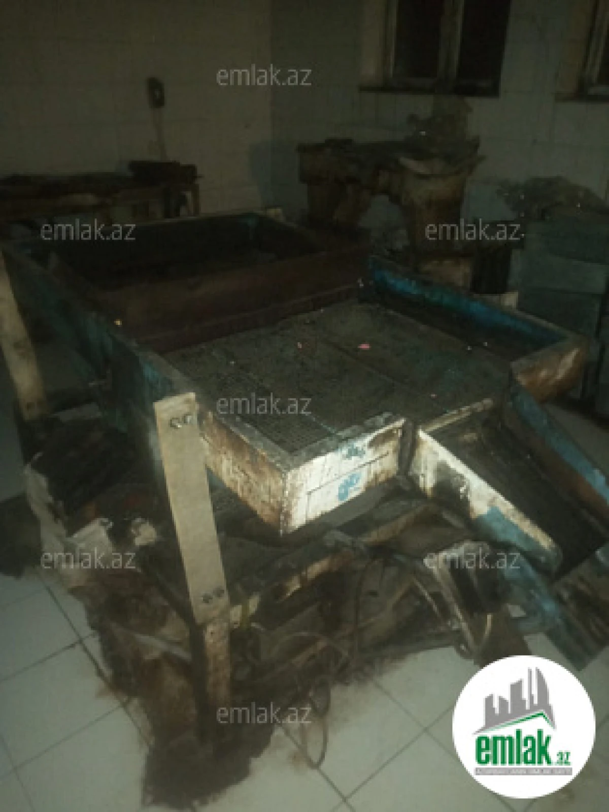 Satılır 6 otaqlı obyekt 200 m²