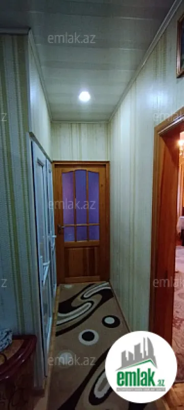 Satılır 2 otaqlı köhnə tikili 65 m²