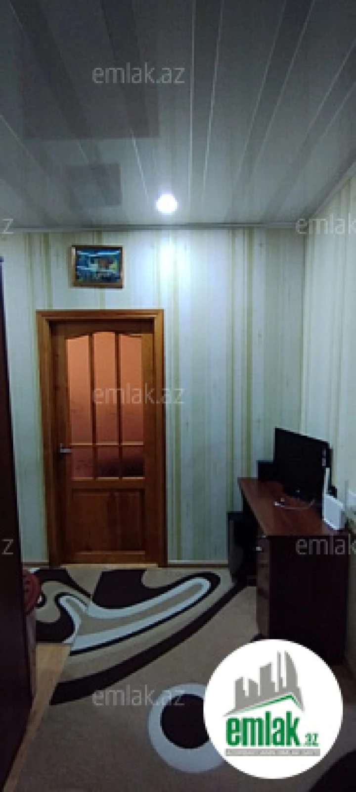 Satılır 2 otaqlı köhnə tikili 65 m²