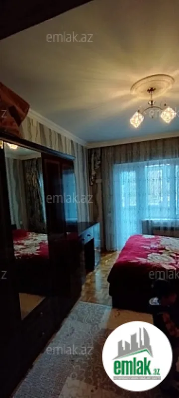 Satılır 2 otaqlı köhnə tikili 65 m²