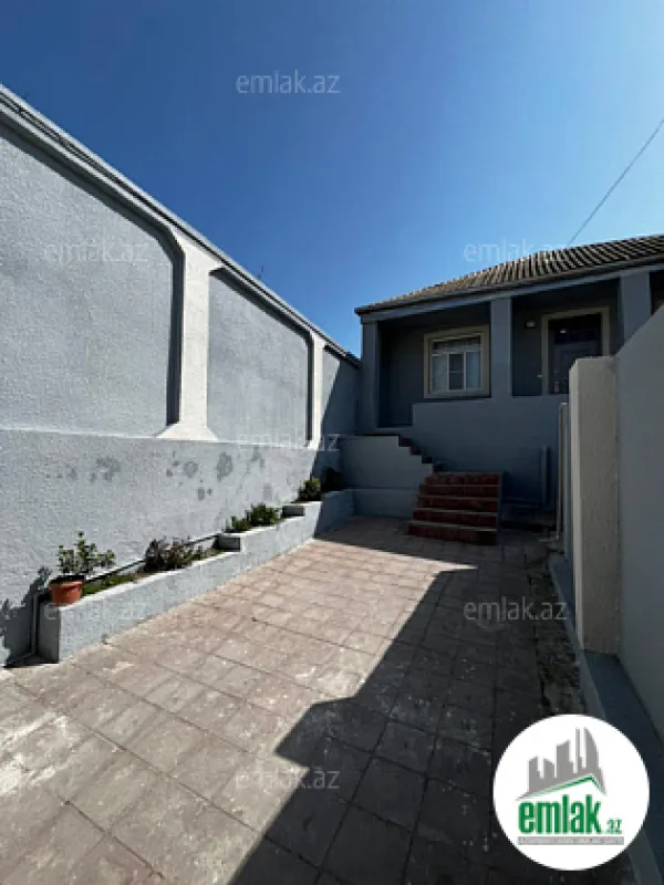 Satılır 3 otaqlı həyət evi 75 m²