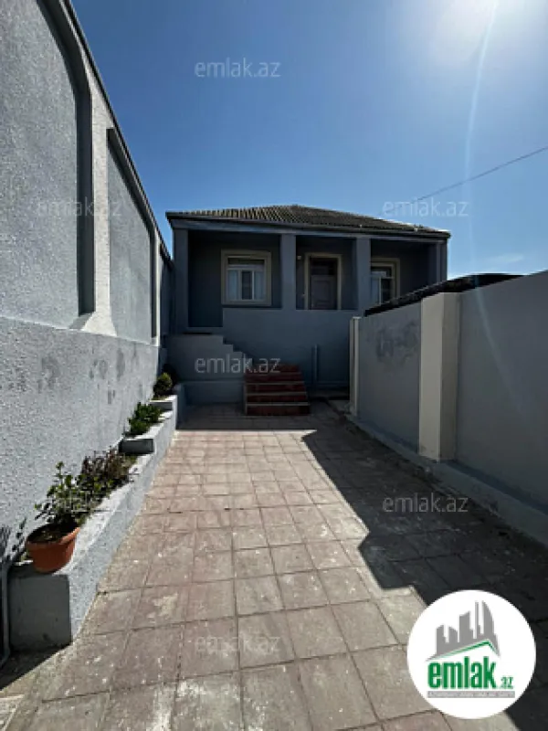 Satılır 3 otaqlı həyət evi 75 m²