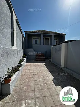 Satılır 3 otaqlı həyət evi 75 m²