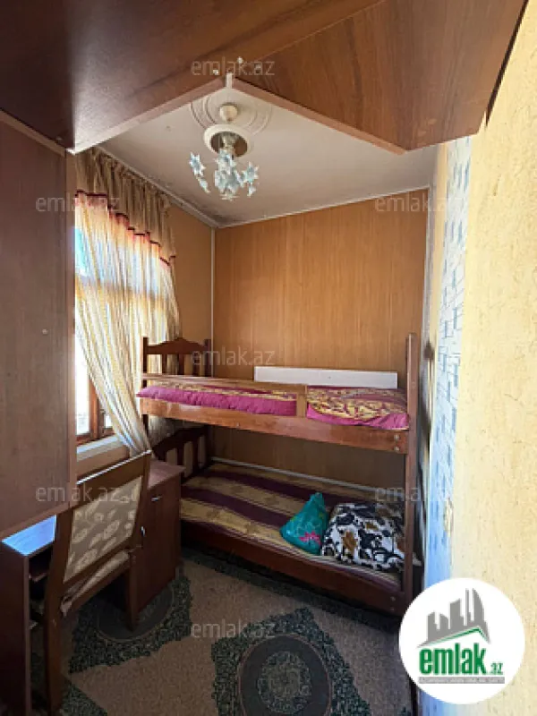 Satılır 3 otaqlı köhnə tikili 57 m²