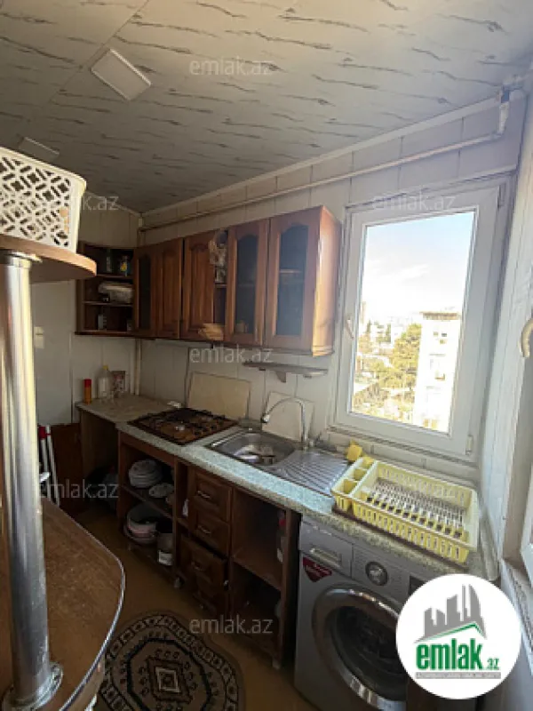 Satılır 3 otaqlı köhnə tikili 57 m²