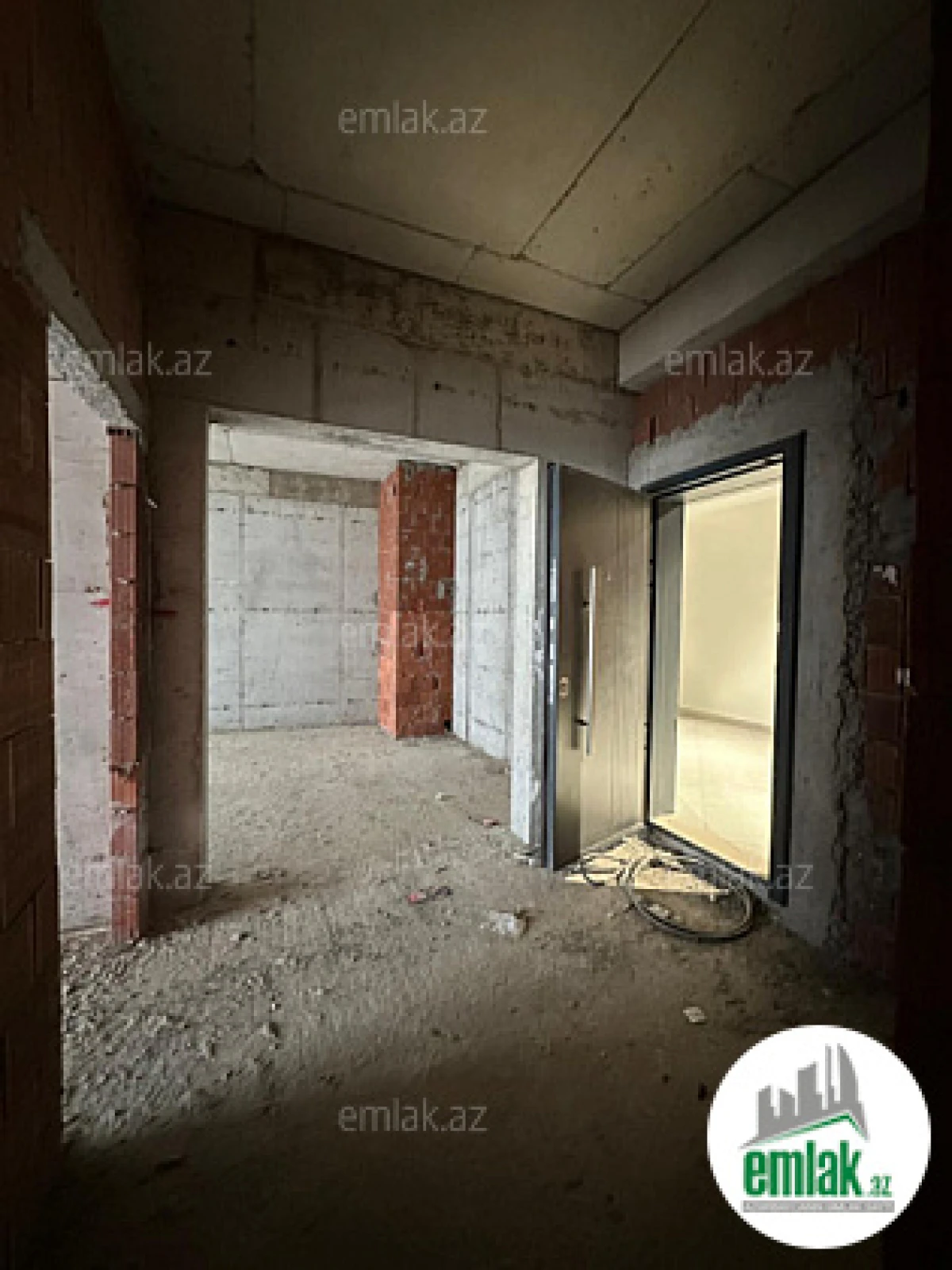 Satılır 3 otaqlı yeni tikili 114 m²