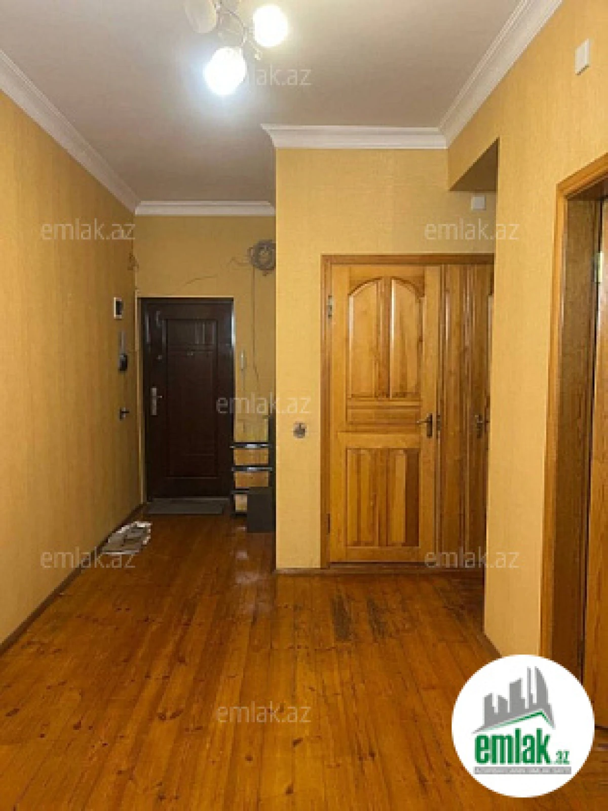 Satılır 2 otaqlı yeni tikili 73 m²