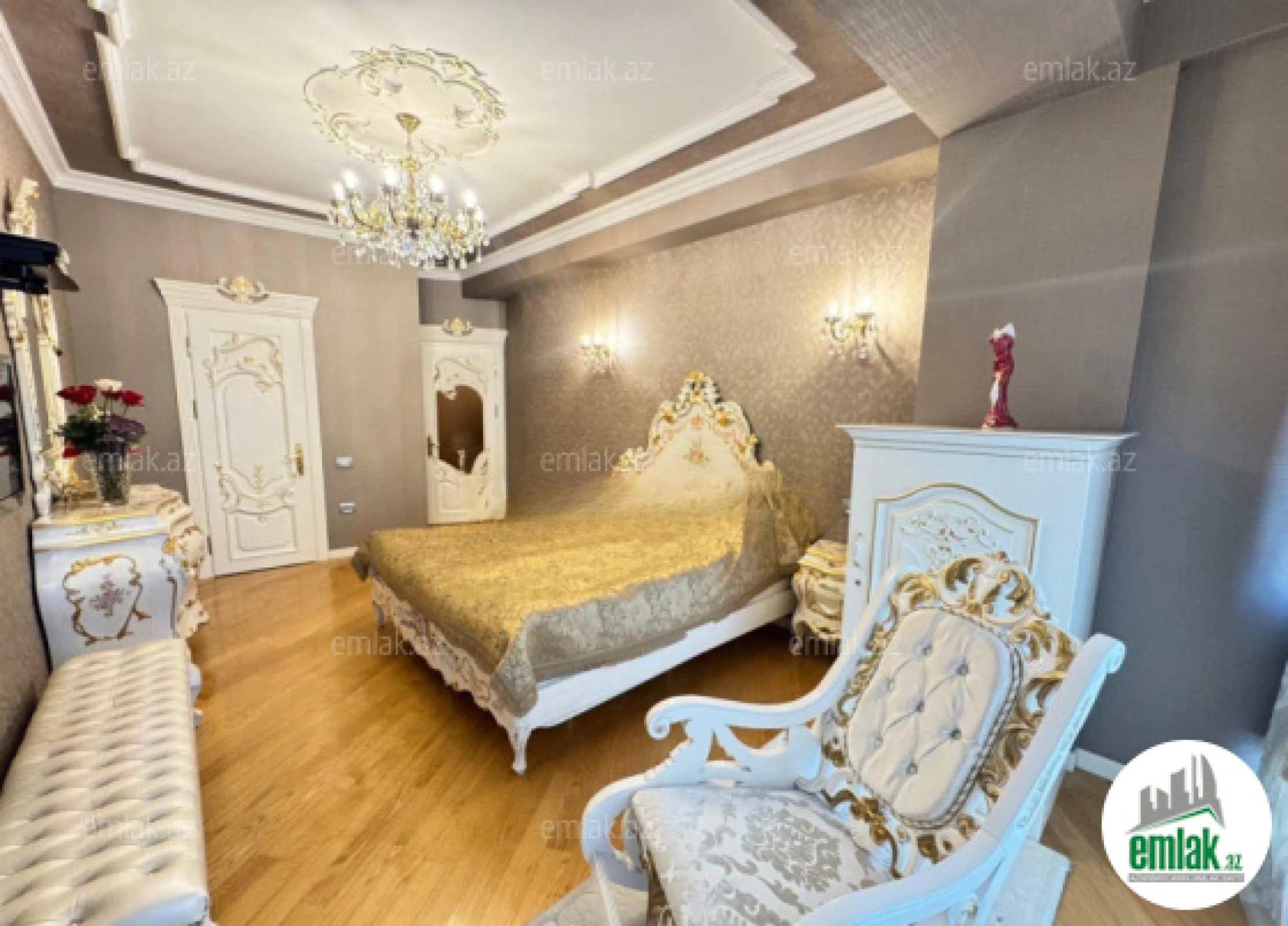 Satılır 3 otaqlı yeni tikili 147 m²