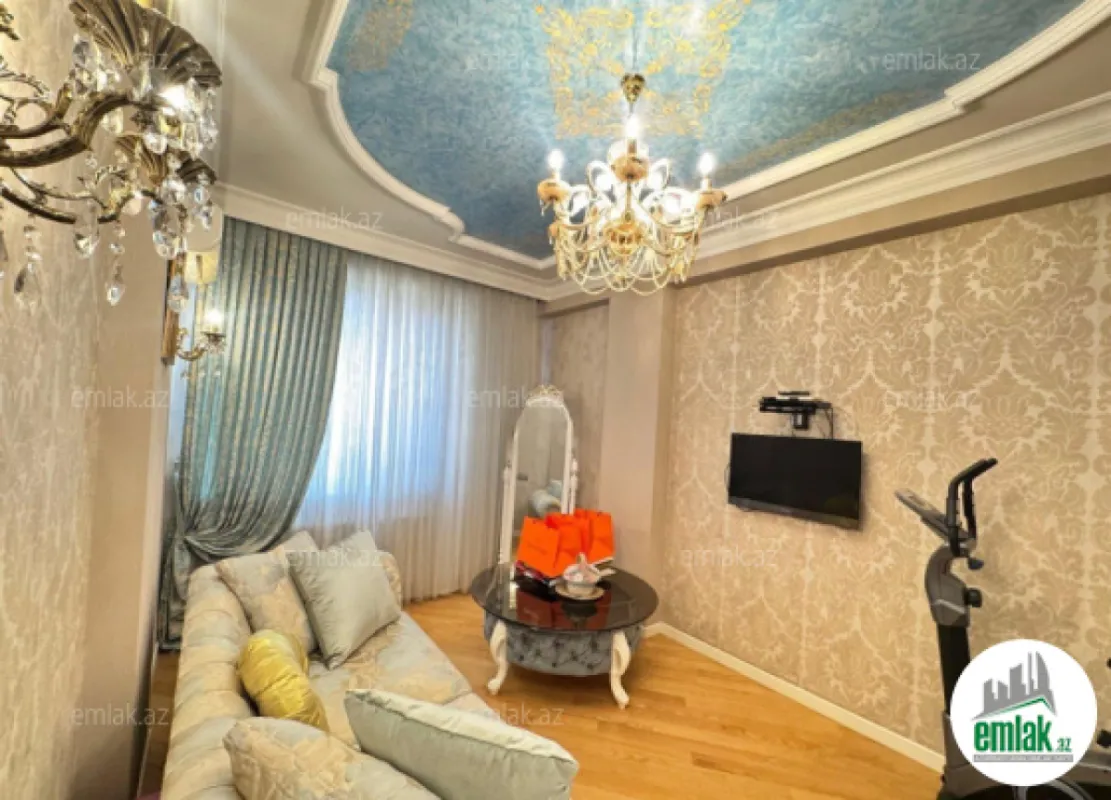 Satılır 3 otaqlı yeni tikili 147 m²