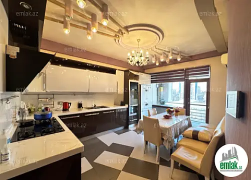 Satılır 3 otaqlı yeni tikili 147 m²