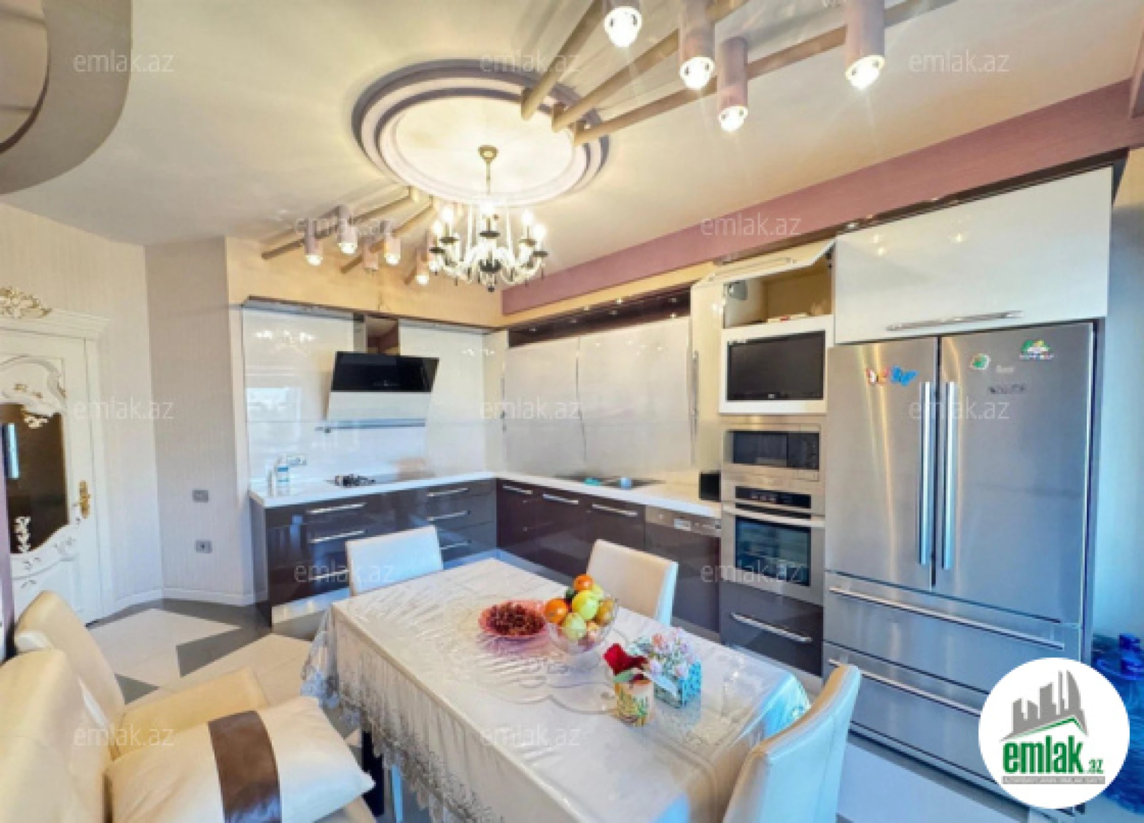 Satılır 3 otaqlı yeni tikili 147 m²