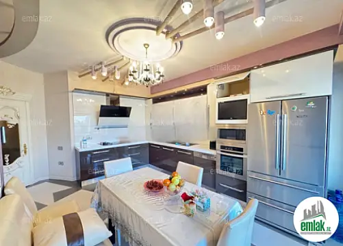 Satılır 3 otaqlı yeni tikili 147 m²