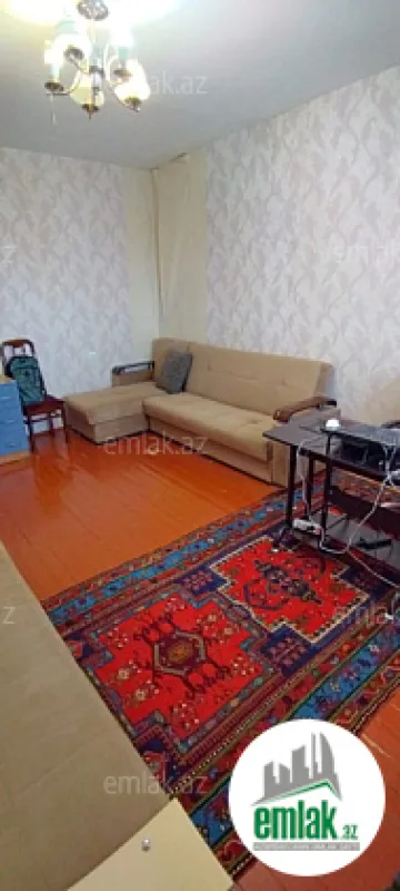 Satılır 3 otaqlı köhnə tikili 85 m²