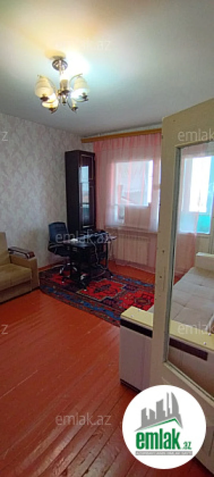 Satılır 3 otaqlı köhnə tikili 85 m²